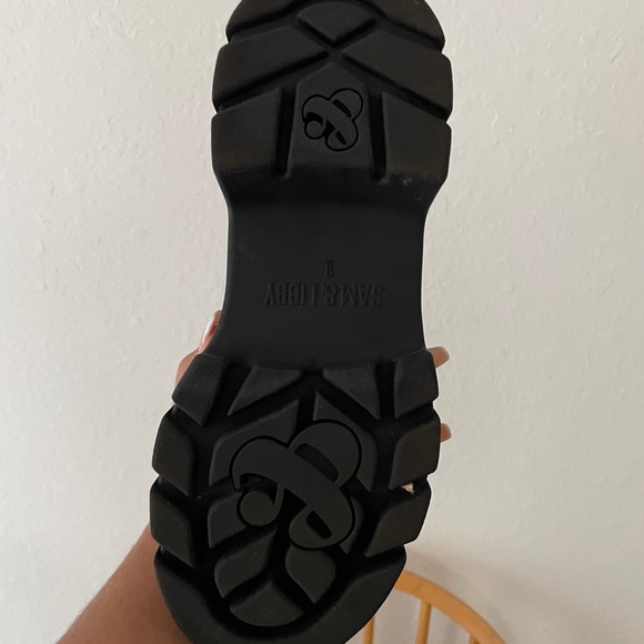 Sam & Libby platform boots - Picture 4 of 5